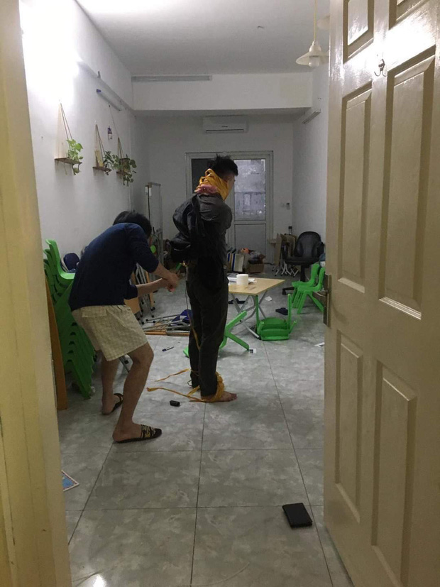 NÓNG: Đã bắt được toàn bộ 3 đối tượng xông vào HH Linh Đàm trói chủ nhà, cướp điện thoại-1