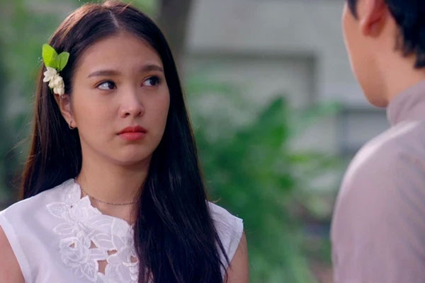 Ăn mặc như công chúa đi hẹn hò buổi đầu, khi chàng trai lái BMW đỗ xịch trước cửa nhà hàng, cô gái tái mặt vì phải ăn món không ngờ đến-4