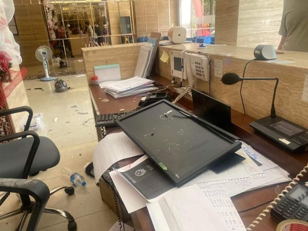 Cư dân nước ngoài đánh người, đập phá đồ đạc ở Vinhomes Central Park-2