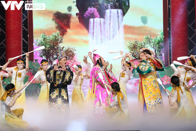 Những hình ảnh cực hot trên sân khấu của Táo quân 2022-8