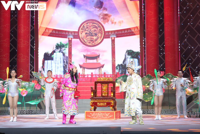 Những hình ảnh cực hot trên sân khấu của Táo quân 2022-10