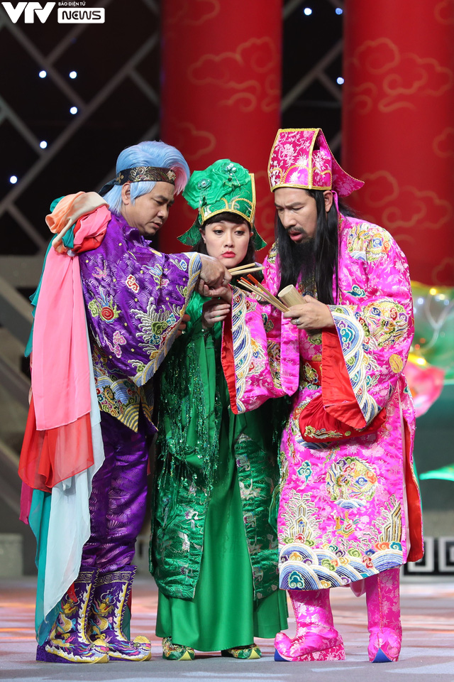 Những hình ảnh cực hot trên sân khấu của Táo quân 2022-9