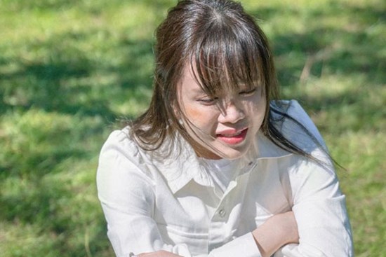 Thiều Bảo Trâm ẩn ý bị tổn thương sau loạt sóng gió tình ái bủa vây?