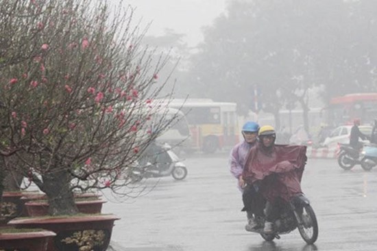 Miền Bắc đón không khí lạnh cực mạnh, mưa rét tê tái, nền nhiệt Hà Nội giảm sâu chỉ còn 12 độ C