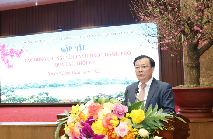 Gặp mặt nguyên lãnh đạo Thành phố qua các thời kỳ-2