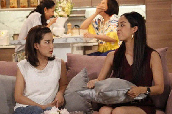 Hí hửng ly hôn vợ, mở chiếc vali cũ ở gầm giường, tôi khóc không thành tiếng-2