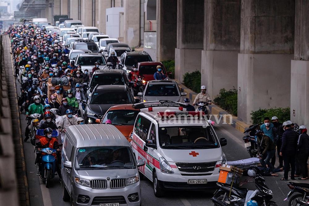 Hà Nội: Công an tìm nhân chứng vụ tai nạn giao thông khiến 1 người tử vong-1