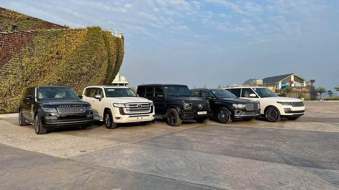 Xôn xao thông tin 1 doanh nghiệp chơi lớn, chi 200 tỷ mua Rolls Royce, Maybach... thưởng Tết cho nhân viên-1