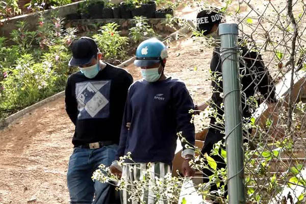 Kẻ sát nhân đặc biệt nguy hiểm lộ diện: Cuộc vây bắt ở bữa tiệc của dân anh chị-5