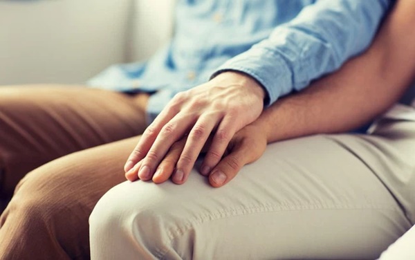 Nhiễm HIV vẫn dụ dỗ trẻ em quan hệ tình dục đồng giới, nhiều thiếu niên suy sụp khi biết nhiễm bệnh, cảnh báo độ tuổi nhiễm HIV đang ngày càng trẻ hóa-3