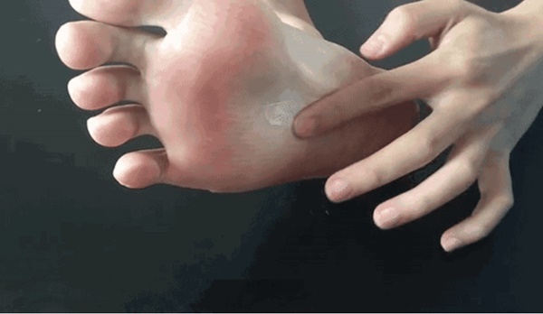 Bôi kem đánh răng lên chìa khóa rất thiết thực, giúp bạn tiết kiệm kha khá tiền mỗi năm-4