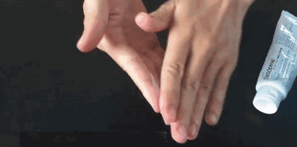 Bôi kem đánh răng lên chìa khóa rất thiết thực, giúp bạn tiết kiệm kha khá tiền mỗi năm-5