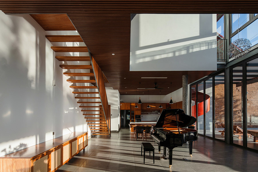 Biệt thự hiện đại 3 tầng có mái gấp độc đáo ở vùng ven Sài Gòn-9