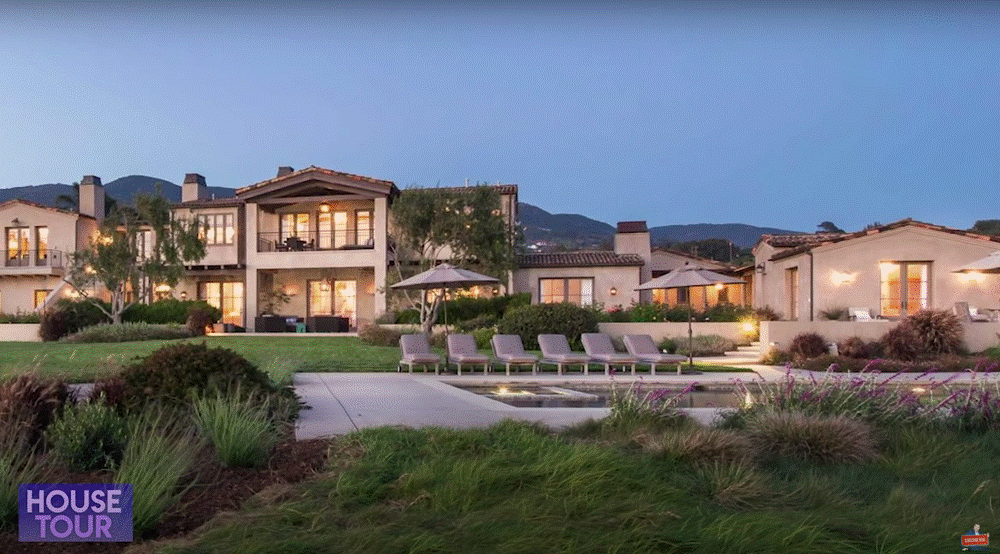 Choáng váng với dinh thự 22,5 triệu đô của Lady Gaga: Có hồ bơi nước mặn vô cực nhưng sốc nhất là trang trại nuôi ngựa lớn-4