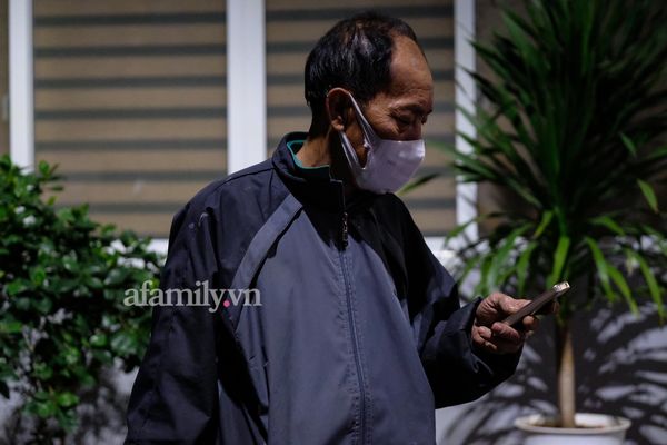 Ông nội bé gái 3 tuổi nghi bị bạo hành, nhập viện với 9 chiếc đinh găm vào sọ: Mỗi lần tôi ra thăm cháu đều bảo ông đón về, cháu không muốn ở với mẹ nữa-3