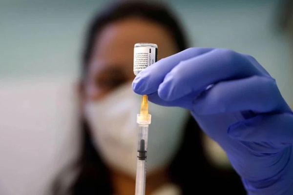 Tiêm mũi 3 Pfizer hiệu quả thế nào? Dữ liệu đầy triển vọng từ nghiên cứu lớn nhất thế giới-1