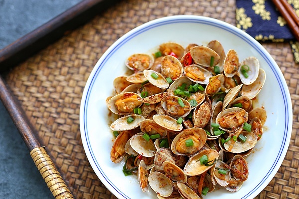 Khi xào ngao, thêm một bước ngao sẽ không có mùi tanh, hương vị vừa vặn, ngon chuẩn nhà hàng-1