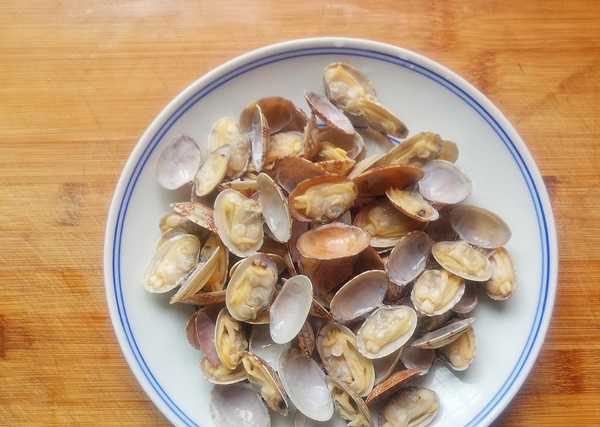 Khi xào ngao, thêm một bước ngao sẽ không có mùi tanh, hương vị vừa vặn, ngon chuẩn nhà hàng-5