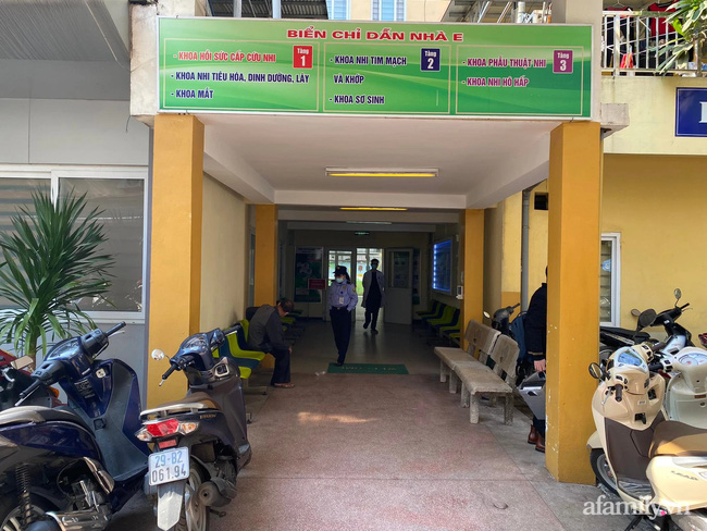 Chủ tịch huyện Thạch Thất: Đã tạm giữ mẹ bé gái 3 tuổi nghi bị bạo hành cùng nhân tình-2