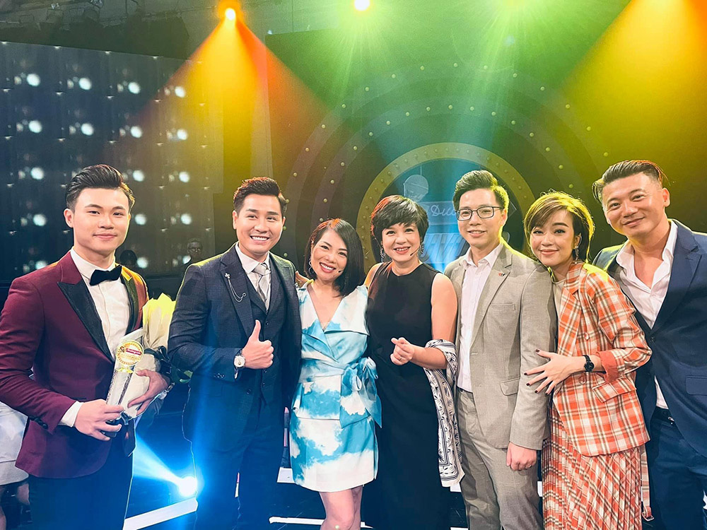 Cựu MC VTV vừa được bổ nhiệm Phó Tổng Giám đốc Ngân hàng ACB: Giỏi, giàu, U50 vẫn cô đơn-5