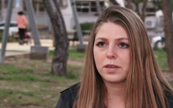 Đang dự đám cưới bạn, cô gái đột nhiên thấy người đau đớn, 3 tháng sau đi kiểm tra phát hiện sự thật không ngờ-1