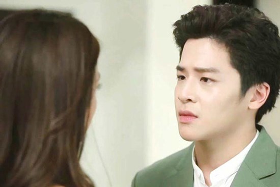 Sau 5 năm chung sống, ngày vợ thông báo có thai cũng là lúc tôi làm đơn ly hôn mà nước mắt lưng tròng