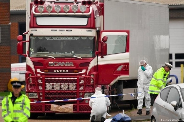 Bỉ kết án một người Việt vụ 39 người tử vong trong công-ten-nơ-1