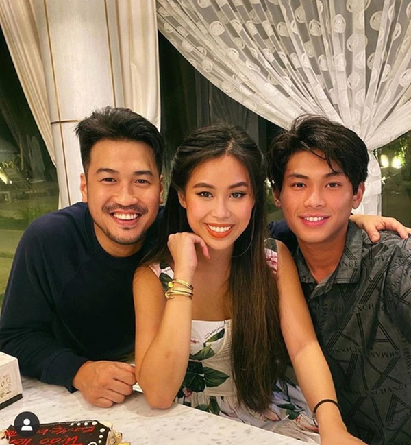 Tiên Nguyễn và Anh Sa - 2 cô út đình đám nhà trâm anh thế phiệt: Sắc vóc tài năng khó ai bì kịp, riêng đời tư thì đối lập hoàn toàn-7