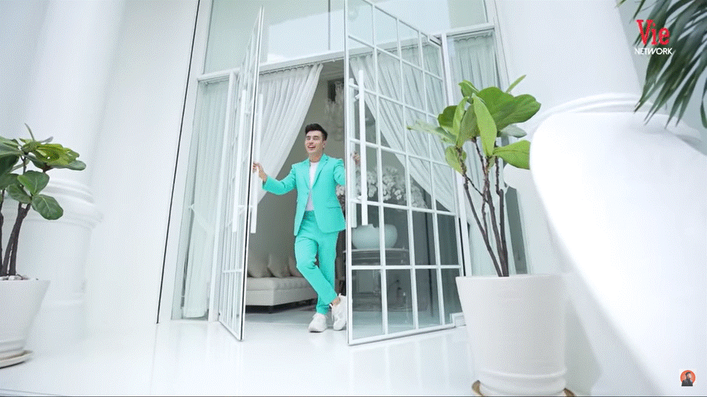 Ngắm cận cảnh nhà mới của Lý Nhã Kỳ, đàn em thốt lên: Nhà gì mà giàu kinh khủng-1