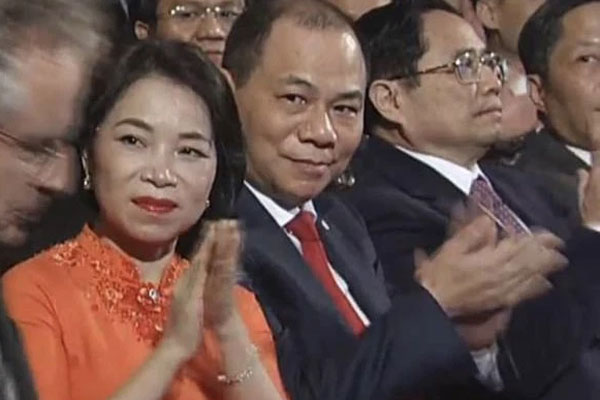 Vợ tỷ phú Phạm Nhật Vượng: Tốt nghiệp thạc sỹ luật quốc tế, hơn 30 năm gắn bó với chồng làm nên những điều kỳ tích” trong sự nghiệp-6