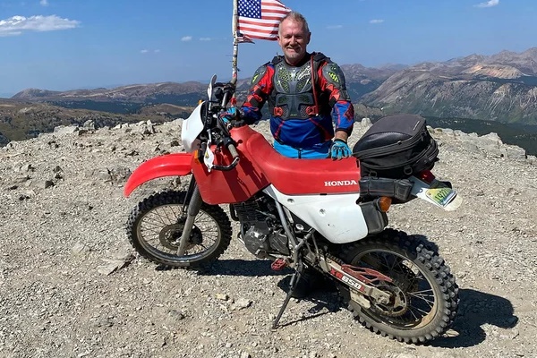 Thử nghiệm ghép hai quả thận lợn sang người đầu tiên thành công-1