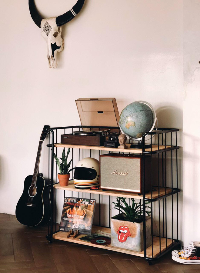 Ông bố cải tạo nhà kho cũ để làm quà sinh nhật tặng con trai, nhà không bản vẽ thiết kế nhưng nghệ chẳng kém quán cà phê-12