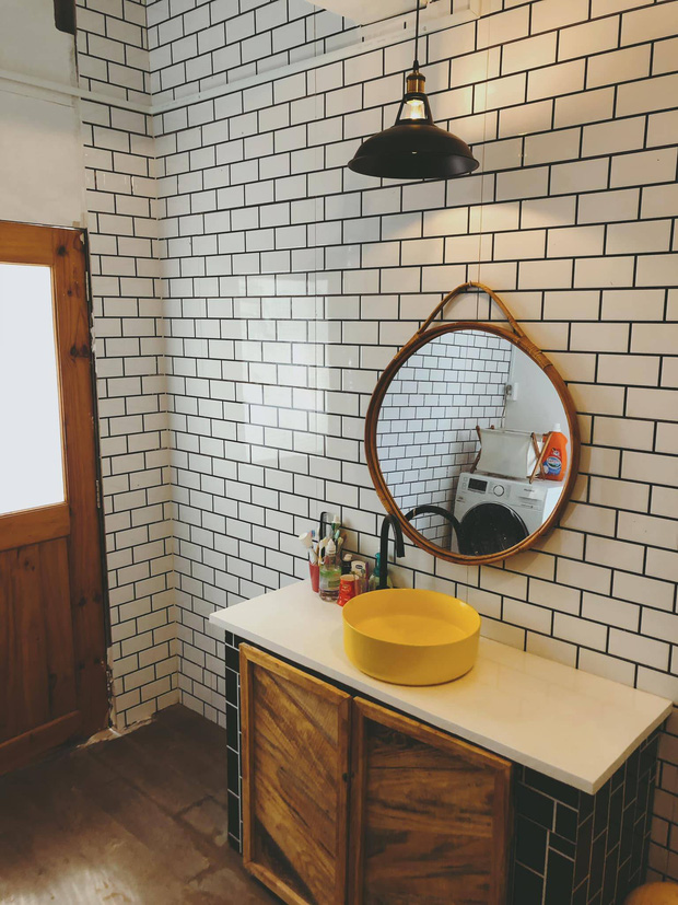 Ông bố cải tạo nhà kho cũ để làm quà sinh nhật tặng con trai, nhà không bản vẽ thiết kế nhưng nghệ chẳng kém quán cà phê-18