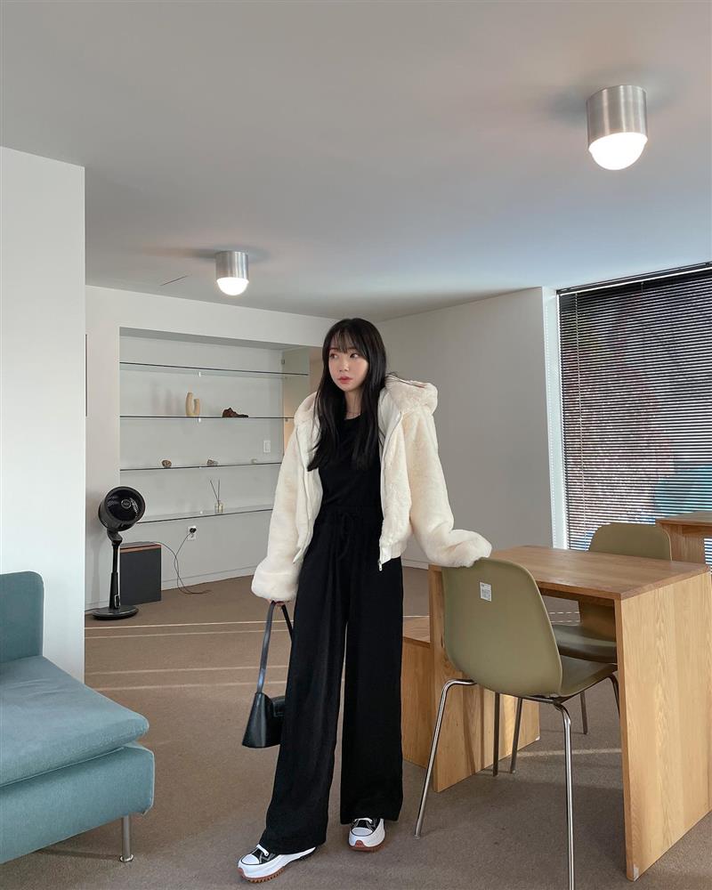 Hotgirl xứ Hàn 1m51 vẫn lên đồ sang xịn như cao 1m60: Loạt chiêu ít ai ngờ tới lại hack dáng cực đỉnh-10