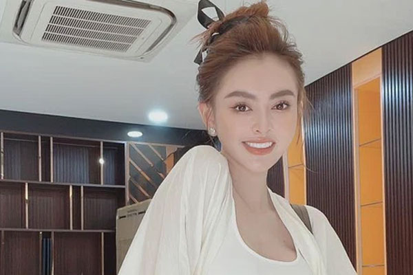 Trang Nemo quay clip cúi đầu xin lỗi về lùm xùm xô xát trước shop thời trang sau hơn 1 tuần ồn ào-4
