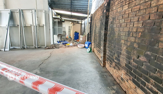 Ảnh: Hiện trường vụ nữ sinh đầu độc cha ruột rồi đổ xi-măng chôn xác sau nhà, phóng hỏa để tạo chứng cứ giả-20