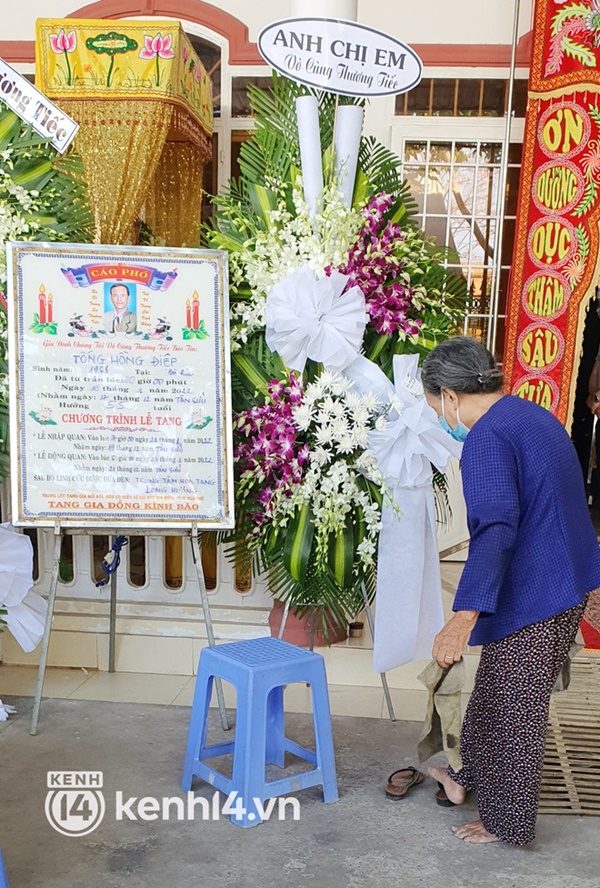 Quặn lòng đám tang của người cha bị chính con gái ruột đầu độc, chôn xác rồi đốt nhà: Cha nó cái gì cũng lo, thương nó vậy mà...-3