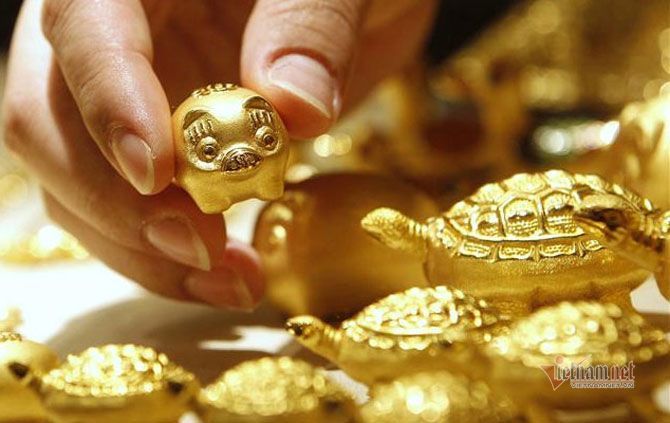 Giá vàng hôm nay 22/1: Thế giới giảm, trong nước tăng-2