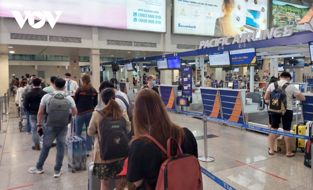 Bộ Y tế đề nghị các địa phương không cách ly y tế người về quê đón Tết-1