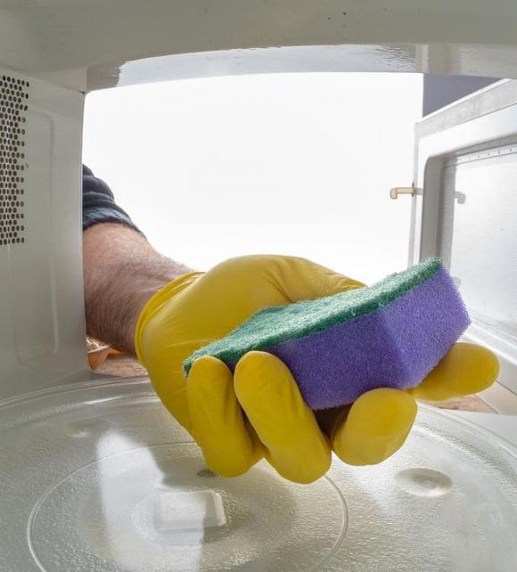 Trước khi dùng bàn chải đánh răng đừng quên bước này và 6 mẹo khử khuẩn cho ngôi nhà để đón Tết-2