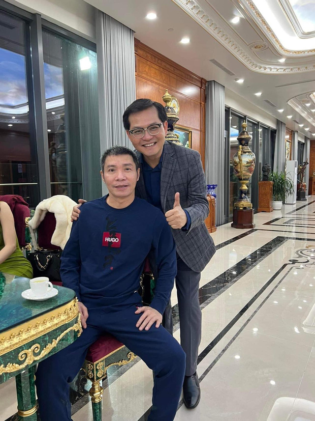 Công Lý hội ngộ dàn sao khủng đất Bắc, thần sắc tươi tắn thấy rõ sau thời gian trị bệnh-3