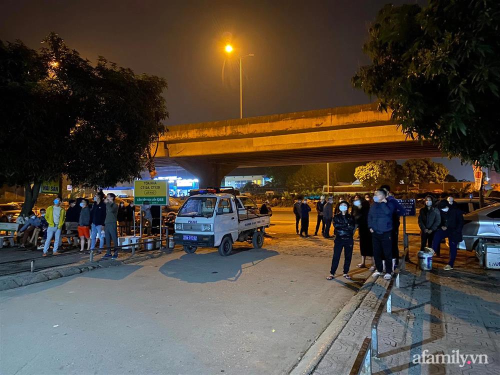 Vụ người đàn ông rơi từ chung cư 45 tầng ở Hà Nội: Nạn nhân để lại thư tuyệt mệnh-1