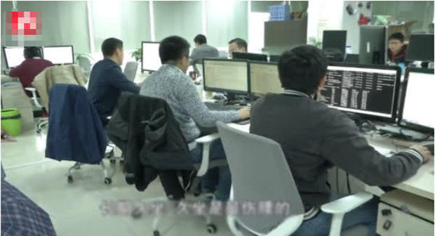 Nam nhân viên 28 tuổi phải cấp cứu vì đột nhiên ngã quỵ, không thể đứng dậy khi đang làm việc, hóa ra tất cả là tại 2 thói quen phổ biến của dân văn phòng-1