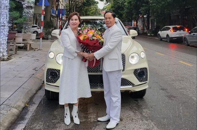 Một đại gia U60 đất Kinh Bắc chi 20 tỷ làm món quà tặng vợ dịp cuối năm-2