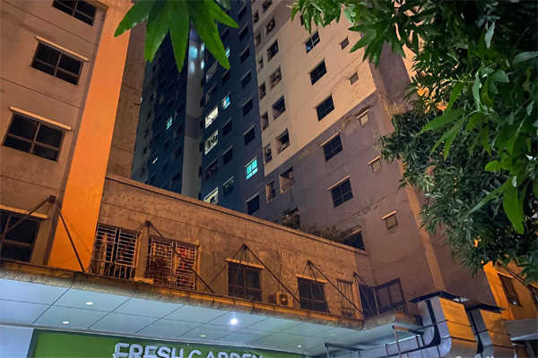 Đào mộ lấy xác vợ về nhà ôm ấp suốt 16 năm, người đàn ông tin rằng có đêm bả ôm lại tôi-8