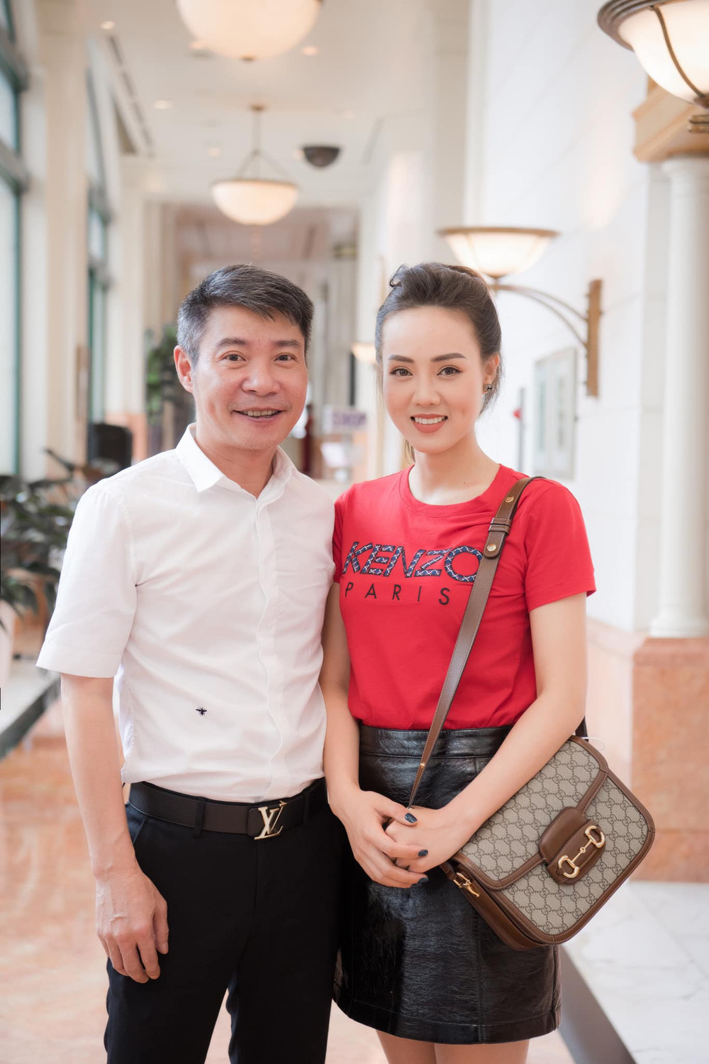 Vợ NSND Công Lý: Anh nuốt nước mắt vào trong để rút lui-1