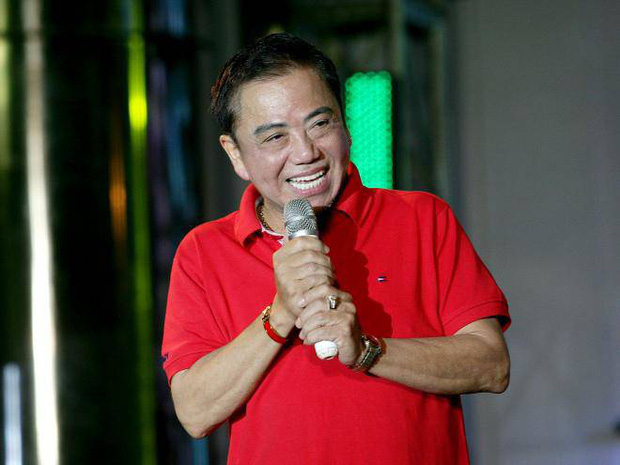 Từ danh hài đắt giá trở thành bị cáo trước song sắt, cuộc sống của sao nam Vbiz từng mang 550 cây vàng trả nợ cờ bạc giờ ra sao?-1