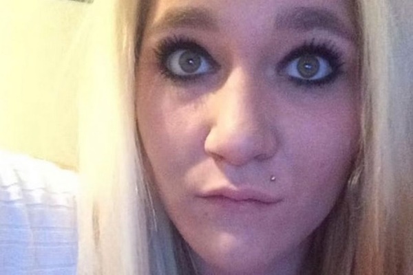 Hí hửng lần đầu gặp bạn gái quen qua mạng, gã trai không ngờ rơi vào cơn ác mộng kinh hoàng, bị biến thành chó mèo cho ả hành hạ-1