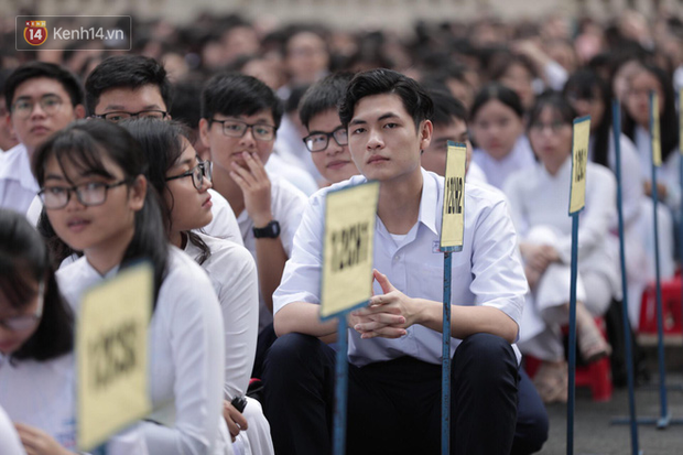 Bộ GD&ĐT yêu cầu 63 tỉnh, thành xây dựng kế hoạch cho học sinh đi học trực tiếp trước 14/2-1