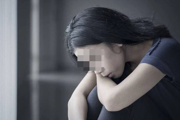 3 nơi trên cơ thể chuyển sang màu đen là tín hiệu sớm cảnh báo phổi đang bị tổn thương-2